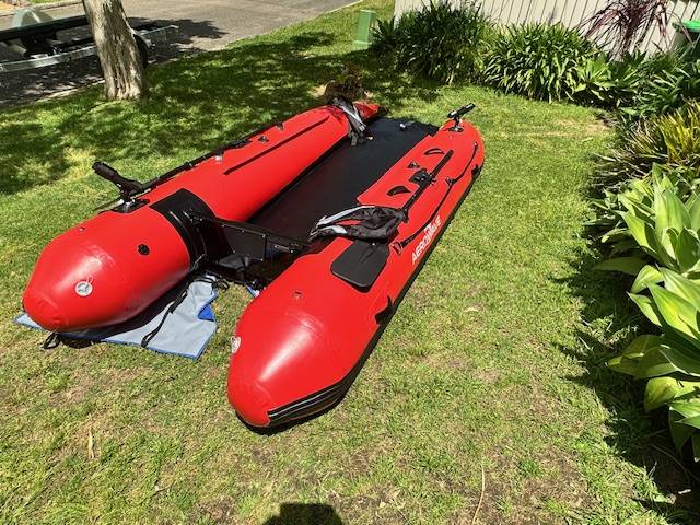 Aerowave WaveRunner 380 Series 3 Catamaran Package